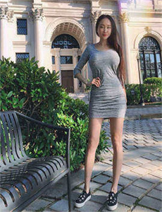 美女pk精子下载